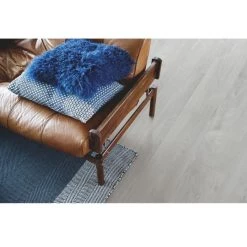 Pergo Laminatgulv Original Kalket Grå Eg 1,835 M² 7 Pergo Laminatgulv Original Kalket Grå Eg 1,835 M² -Tilbud GULVE & TILBEHØR Butik unnamed file 1003