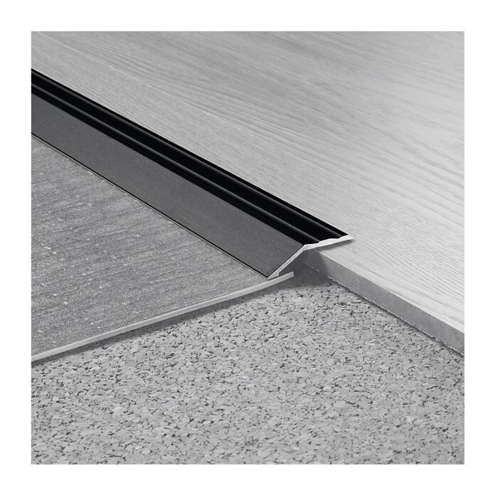 Logoclic Tilpasningsprofil Alu Sort 90x3,9 Cm 1 Logoclic Tilpasningsprofil Alu Sort 90x3,9 Cm