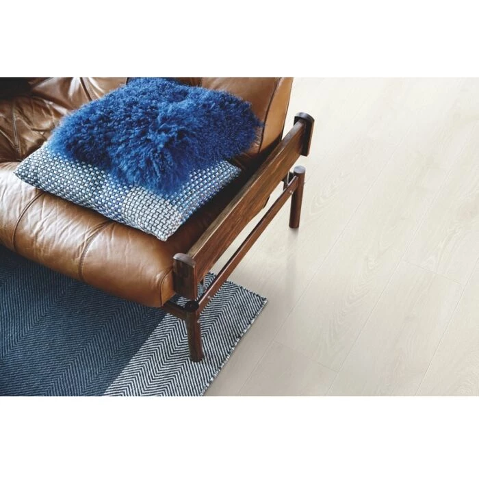 Pergo Laminatgulv Living Frost White Eg 1380x190x8 Mm 1,835 M² 2 Pergo Laminatgulv Living Frost White Eg 1380x190x8 Mm 1,835 M² - Billede 2