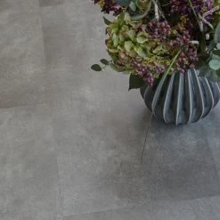 Timberman Vinylgulv Novego Magnum Med Fliselook 45x90 1,62 M² 5 Timberman Vinylgulv Novego Magnum Med Fliselook 45x90 1,62 M² -Tilbud GULVE & TILBEHØR Butik unnamed file 64